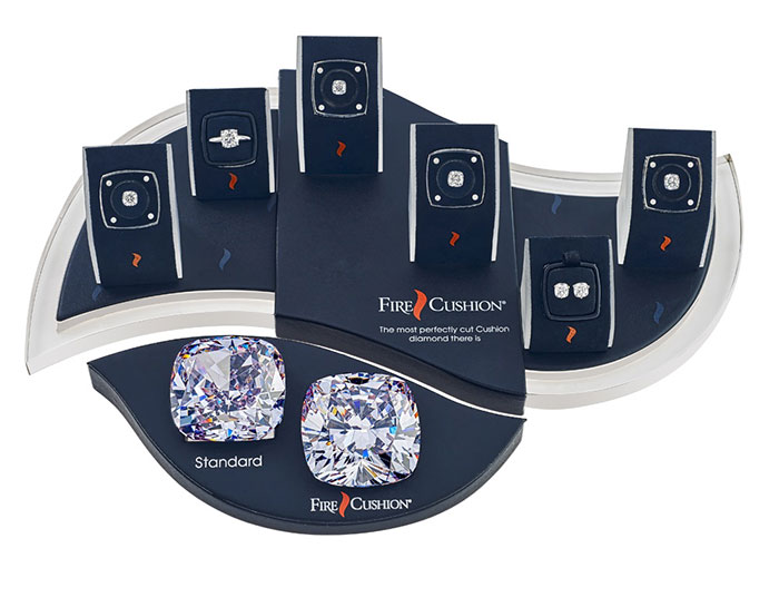 A New Way to Display Diamonds, and More Services for December