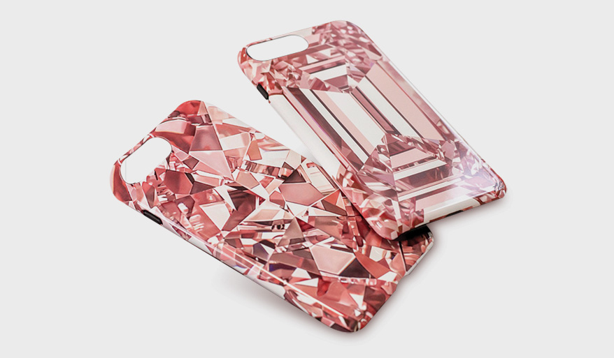 From Pink Diamond Phone Cases to the Ultimate Earring Problem Solver, Here&#8217;s April&#8217;s Jewelry Pro Gear
