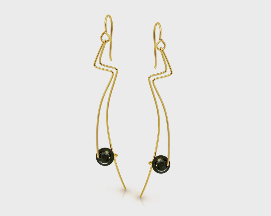 18 New Earring Styles, from Vertical to Versatile