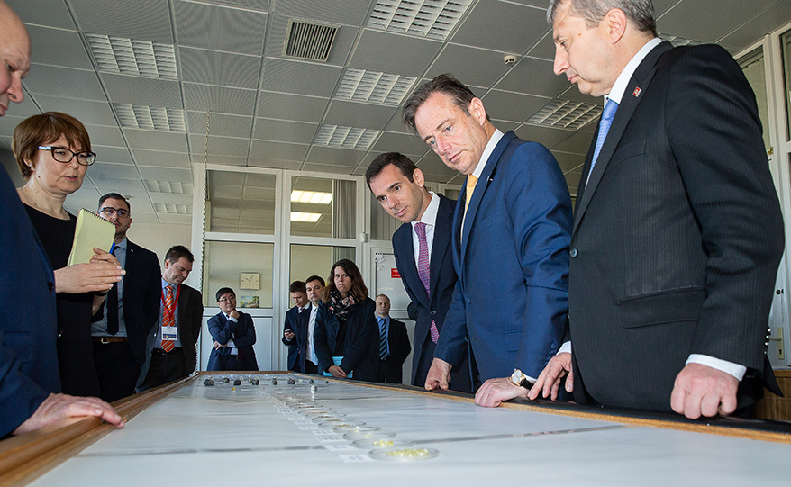AWDC and ALROSA Sign New Cooperation Agreement During City of Antwerp’s Mission to Russia