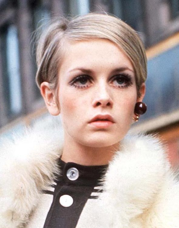 The ’60s Make a Comeback in Jewelry and Fashion