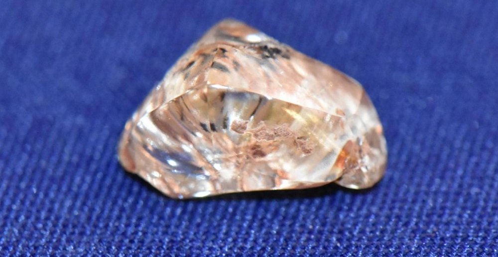 Woman Watches Video on How to Find Diamonds, Finds 3.72-Carat Yellow Diamond