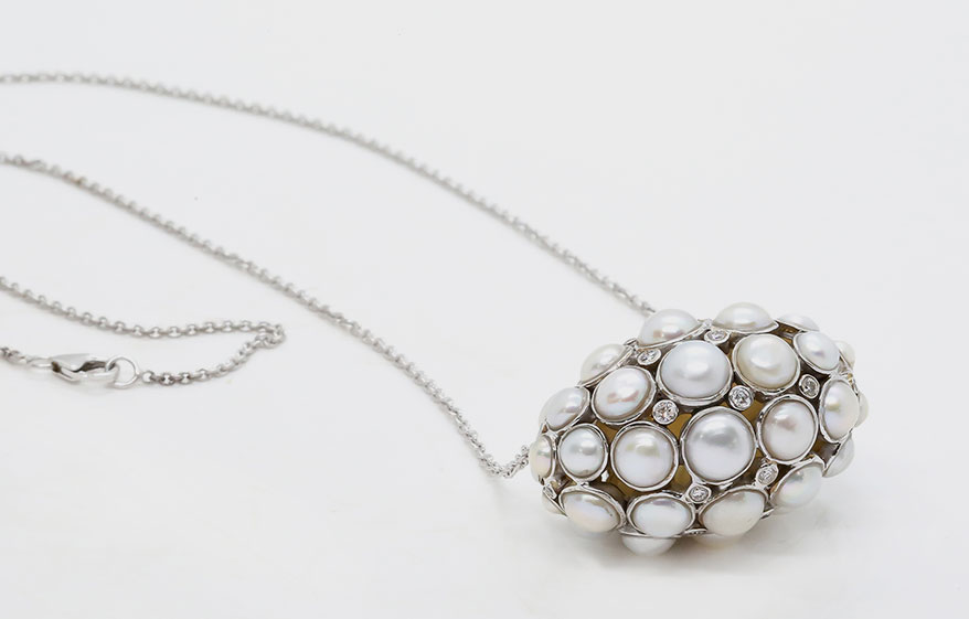 Jewelry Designer Wins International Pearl Design Competition for 6th Time