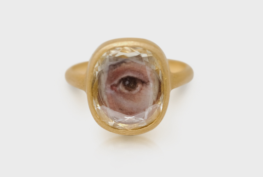 18K yellow gold ring with enamel portrait and diamond (2.09 TCW).