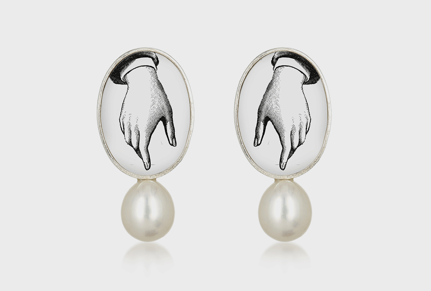 Sterling silver earrings with pearls and polystyrol.