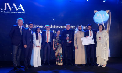 Navrattan Kothari (fourth from right) Recipient of JWA 2021 Lifetime Achievement Award