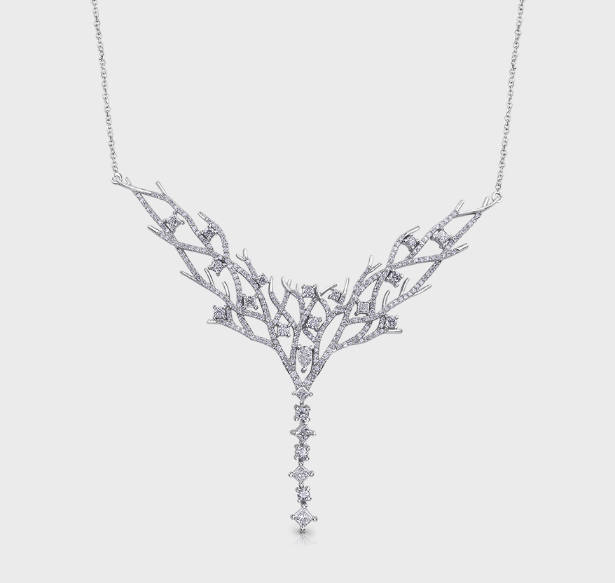 14K white gold necklace with diamonds 
