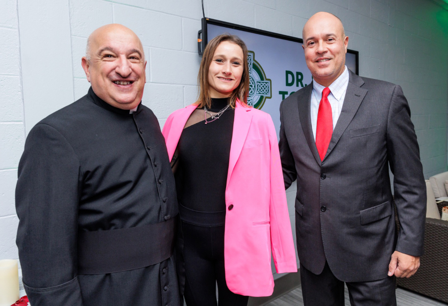 Left to right, Bishop Hendricken High School President Fr. Robert L. Marciano, Brosway Italia’s C.E.O Beatrice Beleggia and Brosway Italia’s Strategic Advisor Giovanni Feroce.