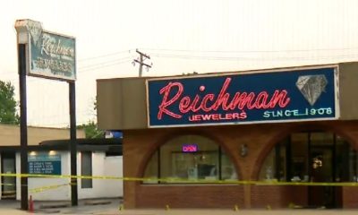 Jewelry Store Owner Shot in Illinois Robbery