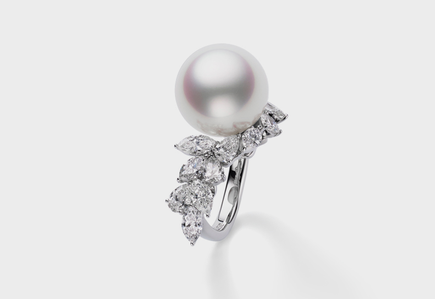 Mikimoto Ring JLo wore to the ceremony and first part of the reception