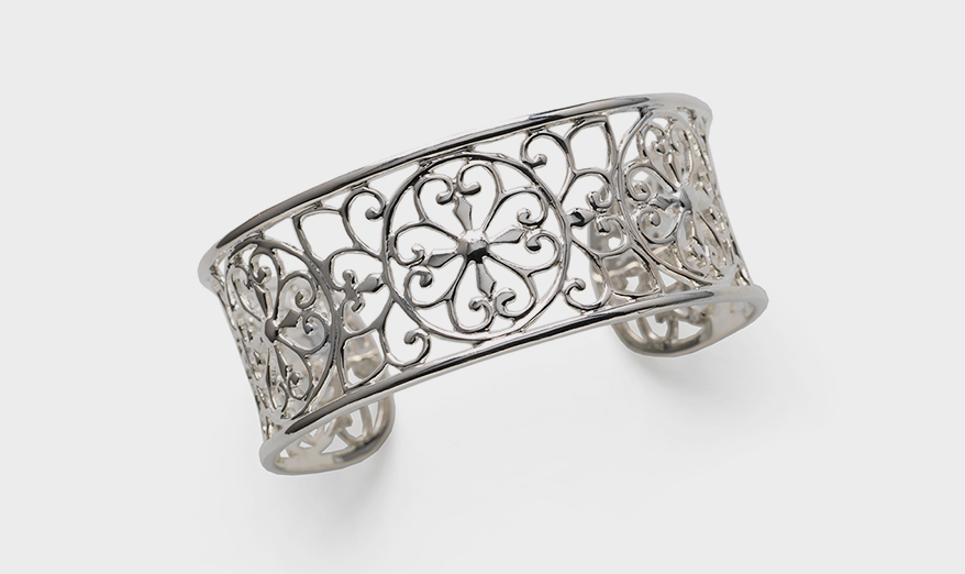 Southern Gates Jewelry  Sterling silver cuff bracelet.