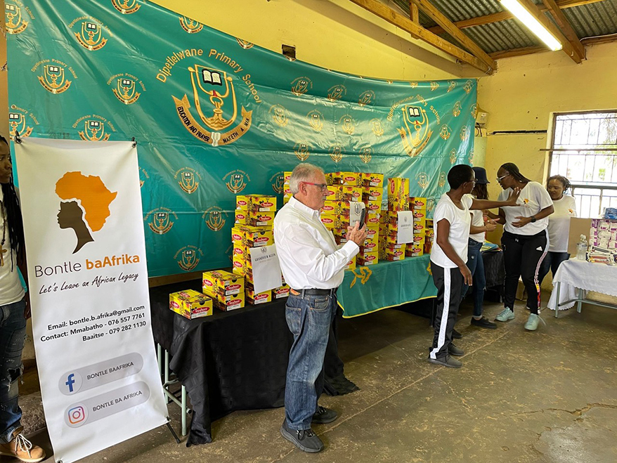Grandview Klein Diamonds Donation to S. Africa School
