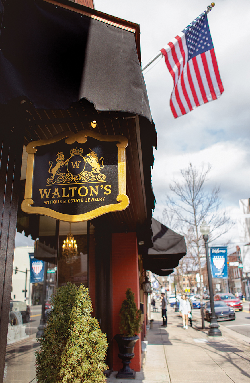 Walton's-sign