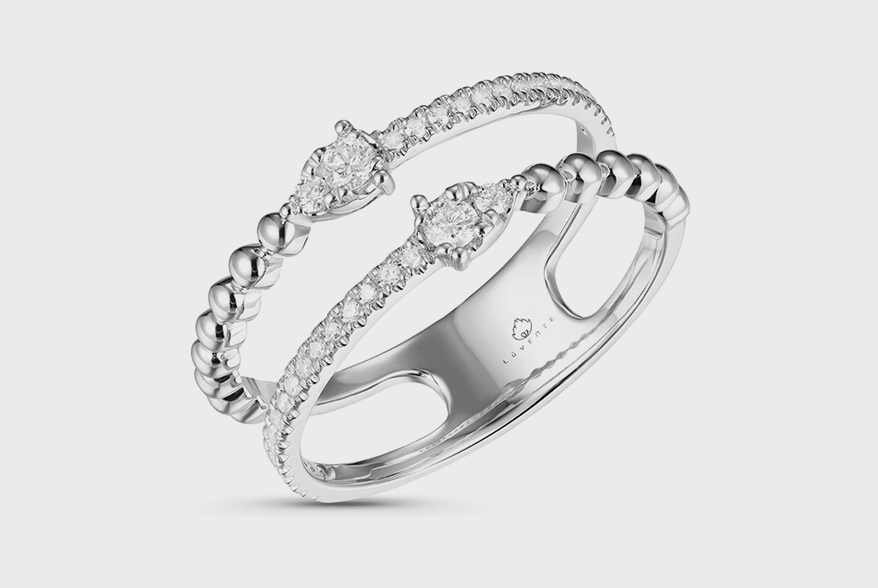 Luvente 14K white gold ring with diamonds