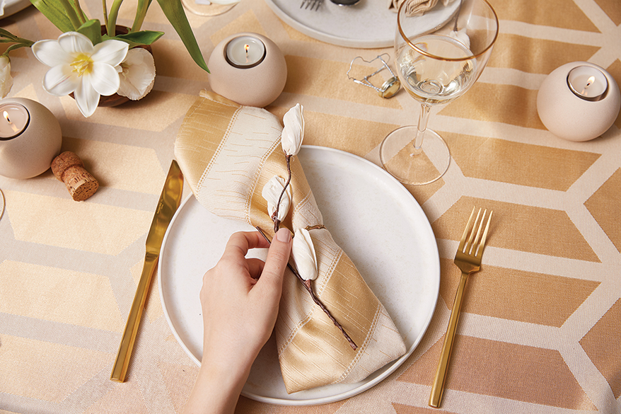 Magnolia-Gold-Tablecloth-and-Birch-Gold-Napkins