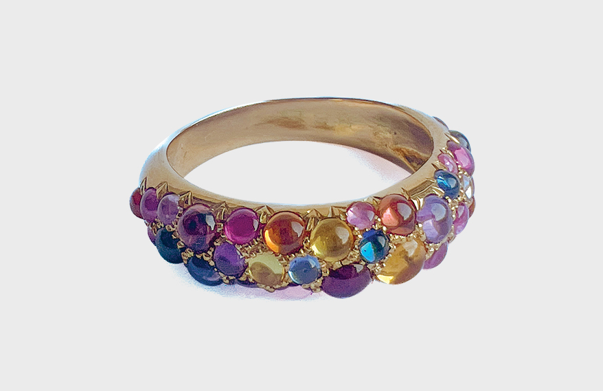 Tamsin Rasor 18K Fairmined gold ring with sapphires