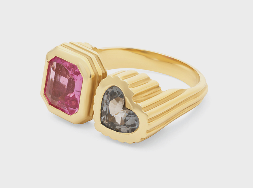Dream in Technicolor ring in 18K gold with heart-shaped spinel and emerald cut pink sapphire
