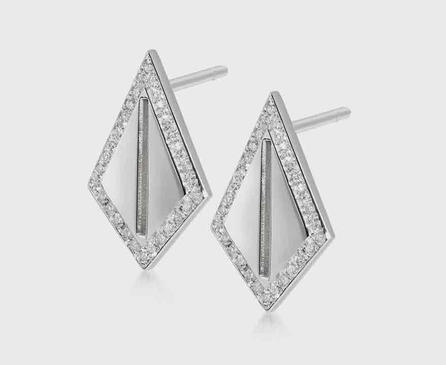 Noor Shamma 18K white gold earrings with diamonds