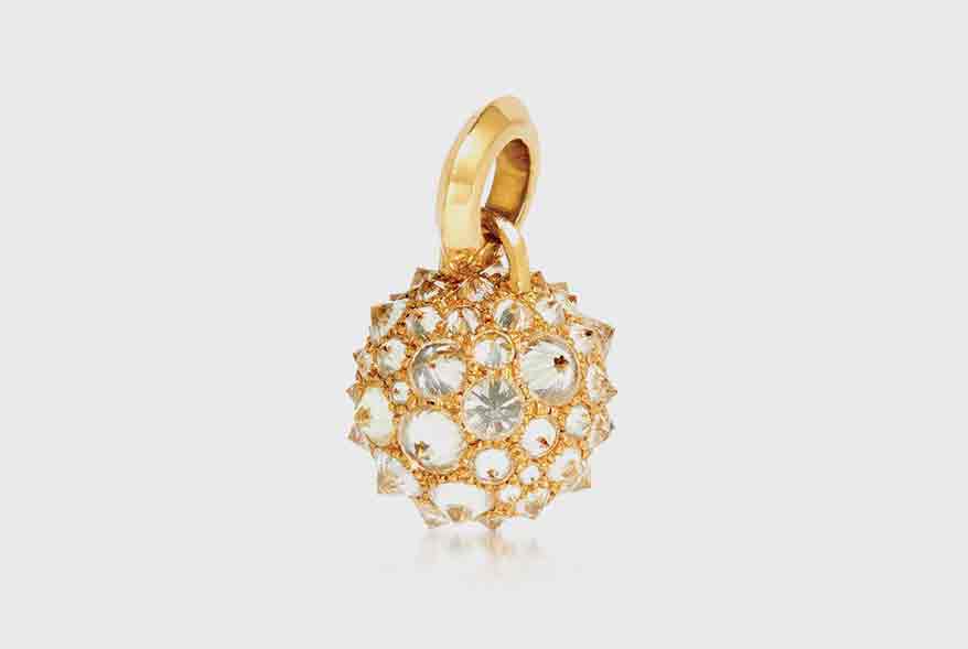 Tamsin Rasor 18K yellow gold pendant with diamonds
