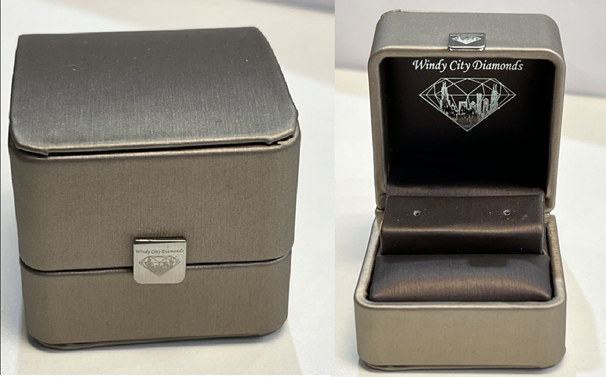 Jewelry Retailers Make a Statement with Branded Boxes