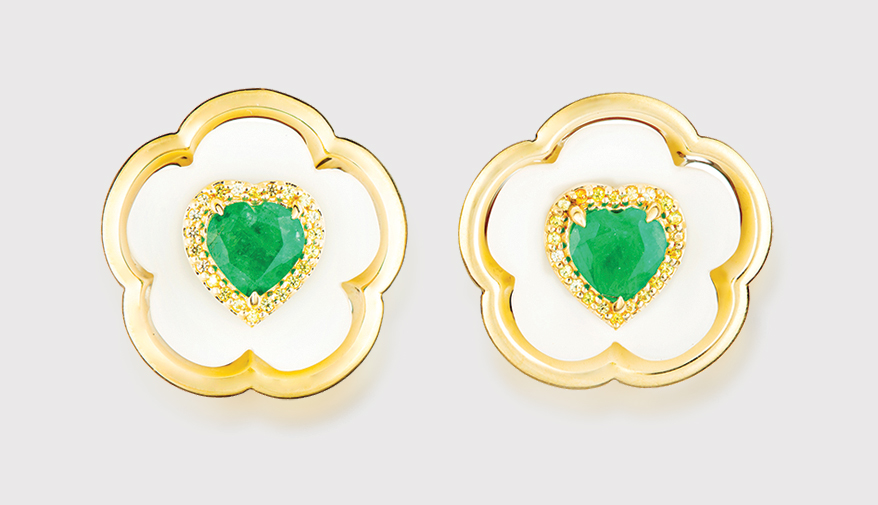 Guita M 18K yellow gold earrings with emerald, yellow sapphire, and white agate.