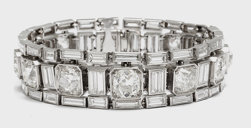 A La Vieille Russie Art Deco diamond and platinum bracelet with cushion and baguette-cut diamonds, English, circa 1935.