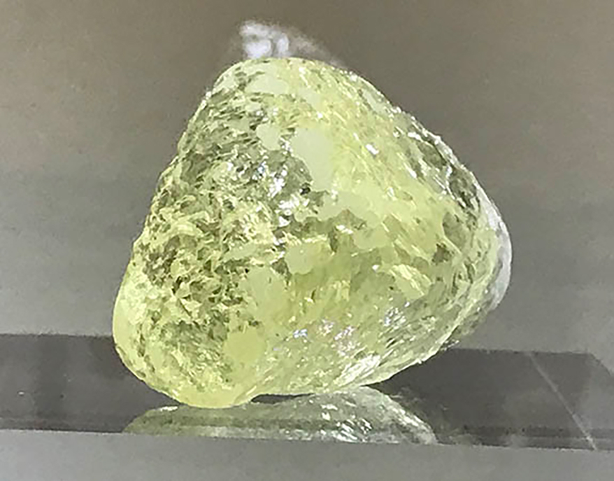 Rare 158-Carat Yellow Diamond Unearthed as Remote Diavik Mine Nears Closure