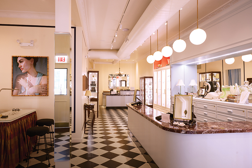 New York-Based Jewelry Brand Catbird Expands to Chicago Market