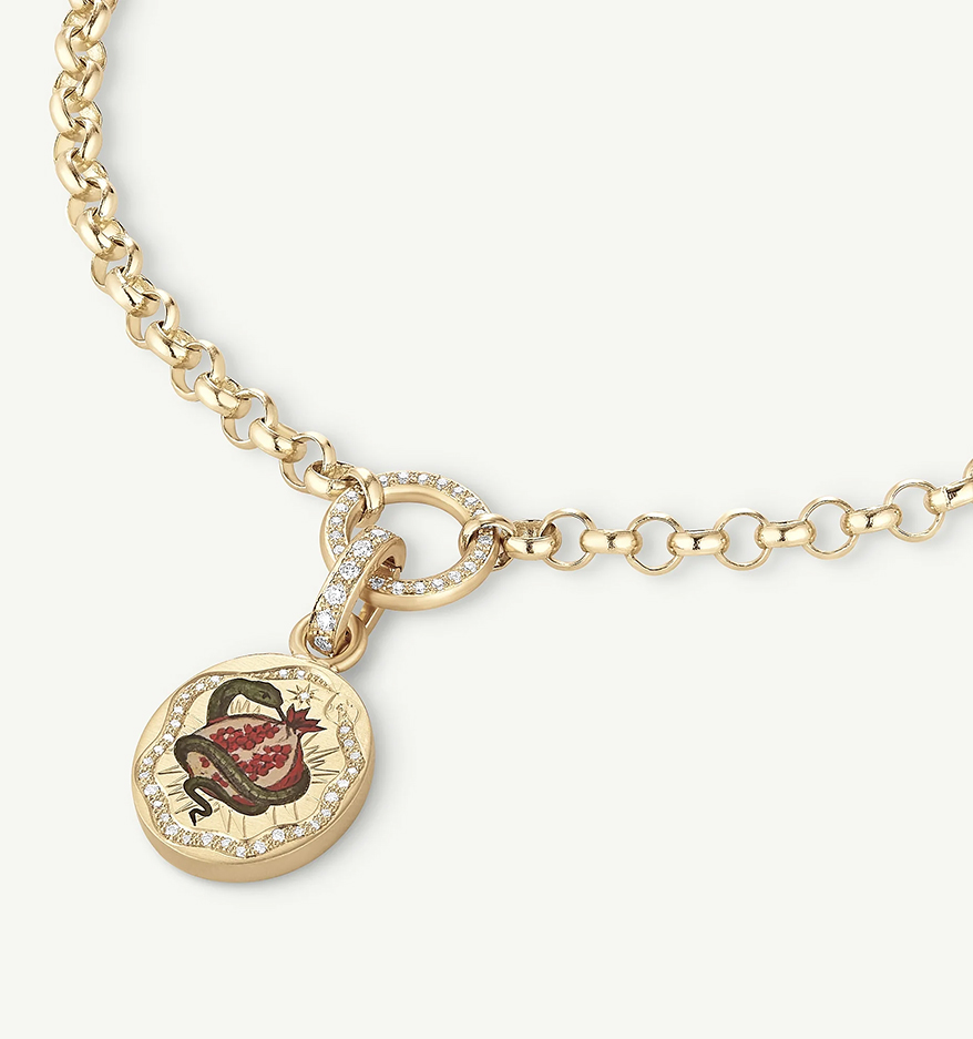 Leslie Bibb Sports a Snake Pinky Ring By Arielle Ratner