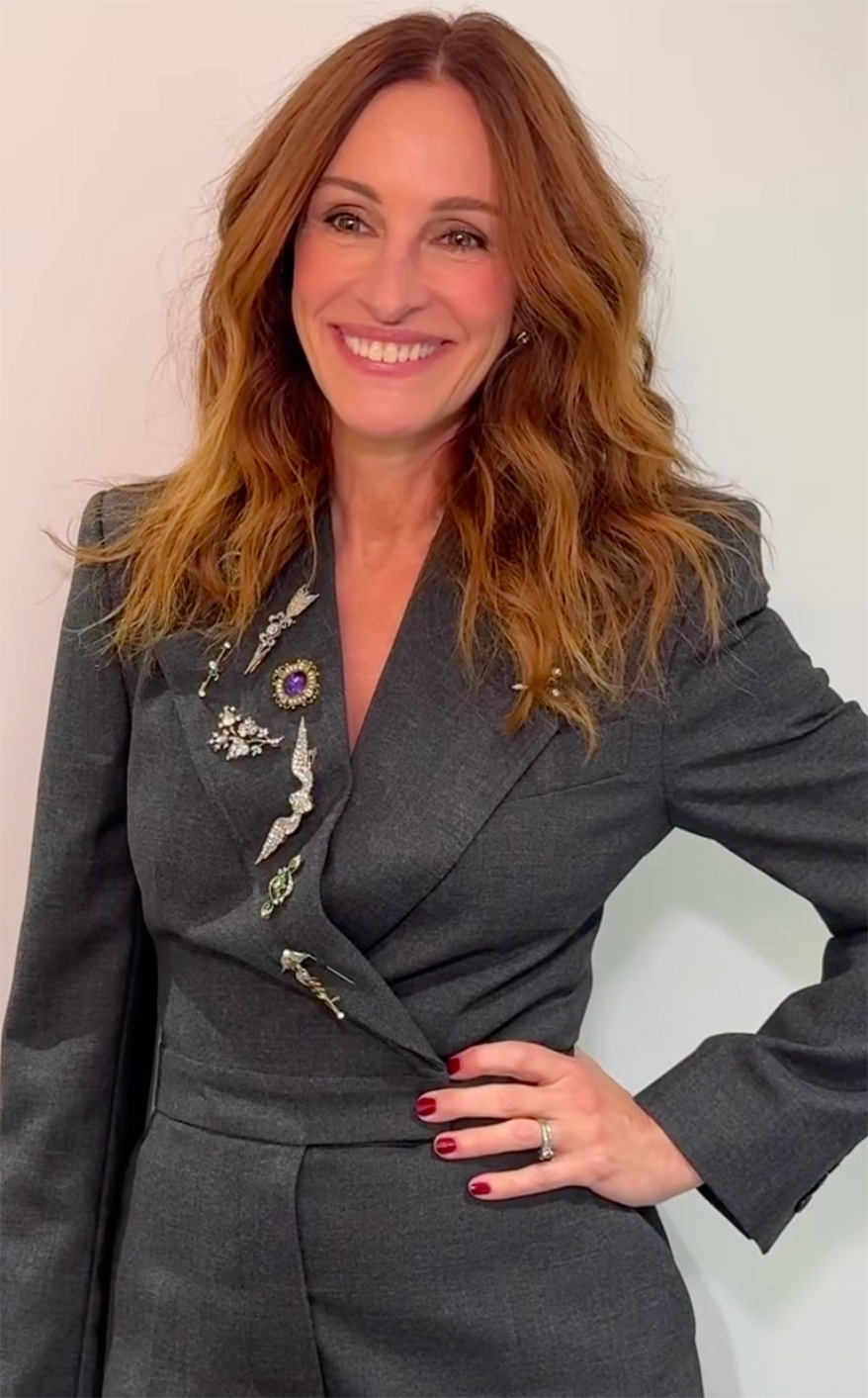 Julia Roberts Brought Back the Pant Suit And Brooches While Promoting “After The Hunt”