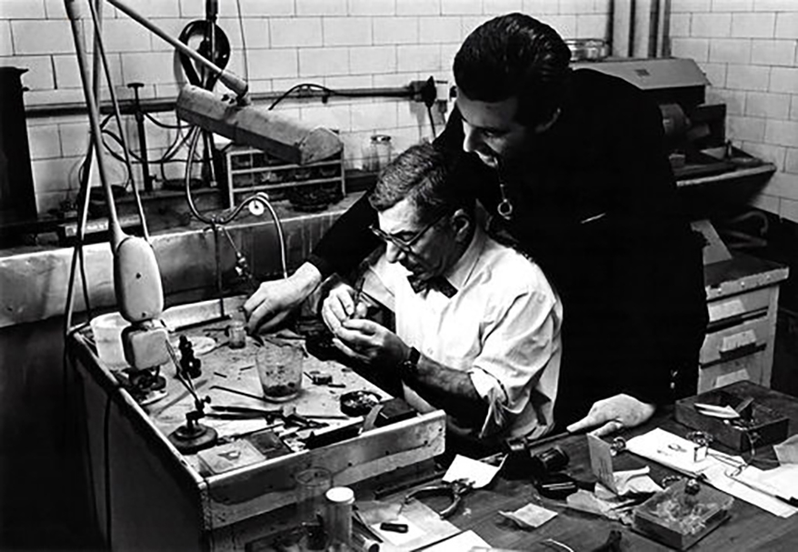 Leon ‘Sacha’ Der&nbsp;Calousdian, Visionary Founder of VAHAN Jewelry, Dies at 85