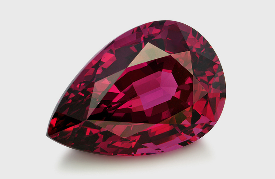 This Garnet Was Named After a Flower &mdash; And It Shows