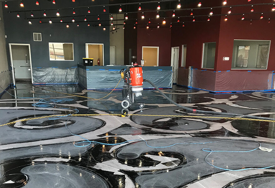 A Colorado Jeweler Built Her Store With Reclaimed Wood, Liquid-Metal Floors, and a 10,500-Piece Chandelier