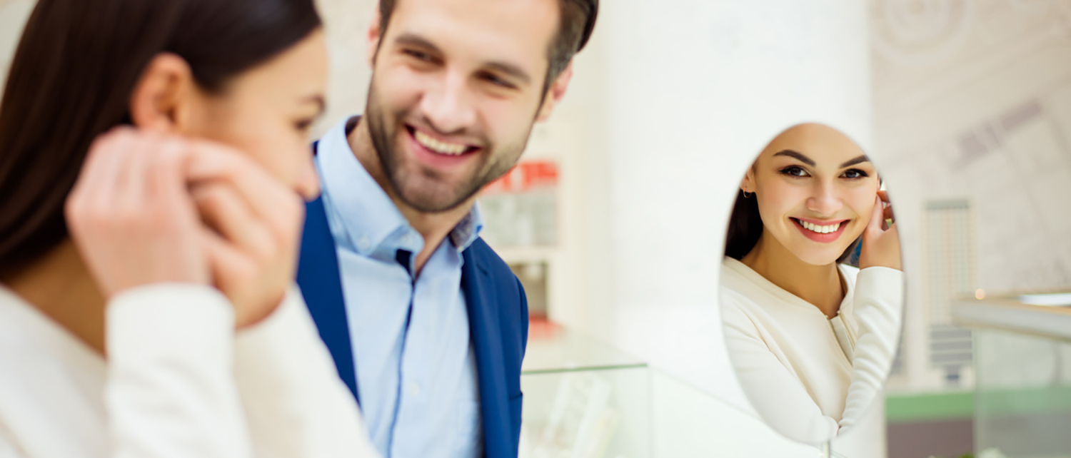 Earrings: 32 Retailers Share Their Sales Secrets