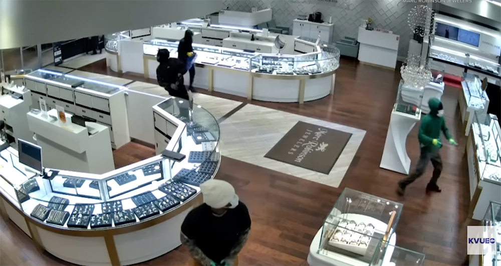 Millions Stolen in ‘Mob-Style’ Raid of Austin Jewelry Store (Video)