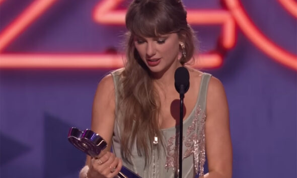 Taylor Swift Wore 5 Independent Jewelry Designers at the iHeartRadio Awards &mdash; Here’s the Breakdown